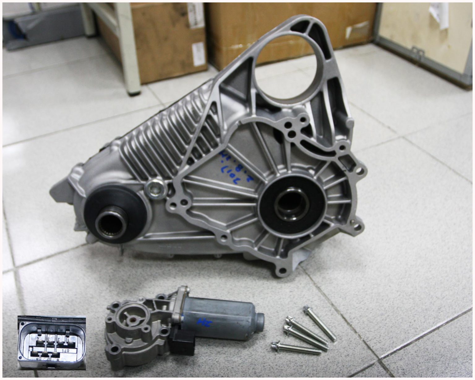TRANSFER CASE BMW X5 E70 5L40E/5L50E W/ ACTUATOR Twincell