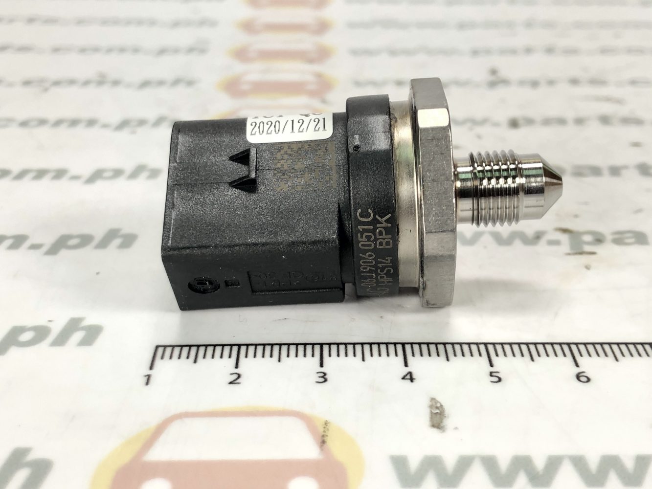 FUEL PRESSURE SENSOR AUDI A4/A3/A6/GOLF Twincell