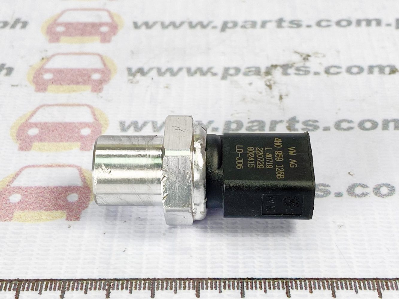AC PRESSURE SWITCH AUDI A6/A3/A4 Twincell